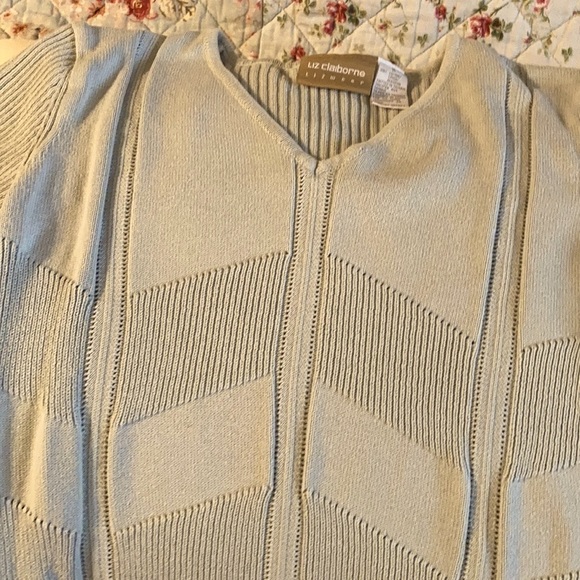 Liz Claiborne Sweaters - Women’s sweater